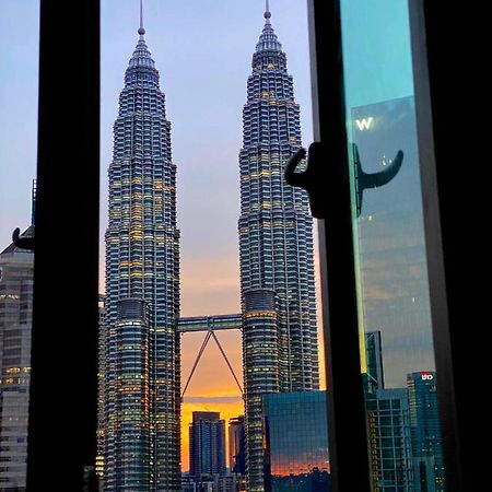 Klcc Legasi Direct View With A Superking Bed At A 3-Bedroom Premium Unit Куала-Лумпур Экстерьер фото