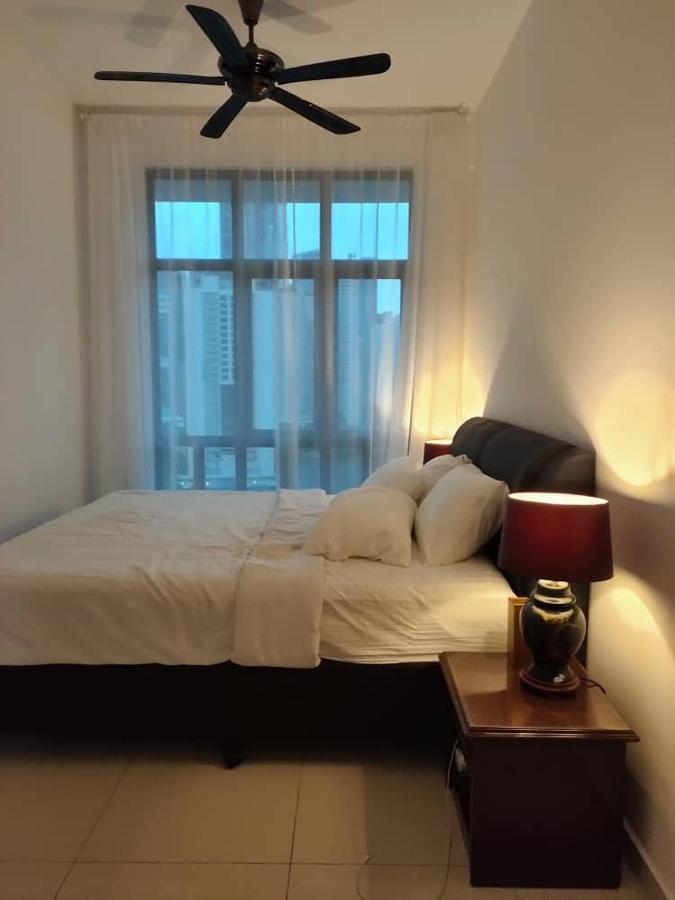 Klcc Legasi Direct View With A Superking Bed At A 3-Bedroom Premium Unit Куала-Лумпур Экстерьер фото